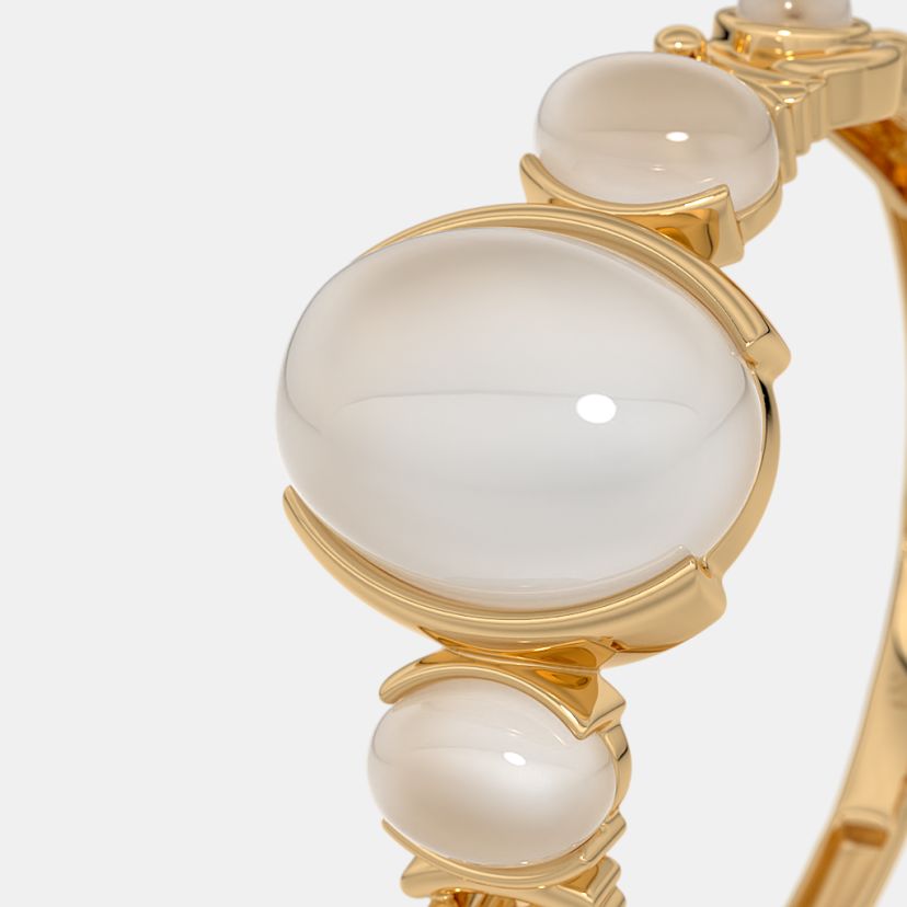 The Yamika Royale Ring - image 5