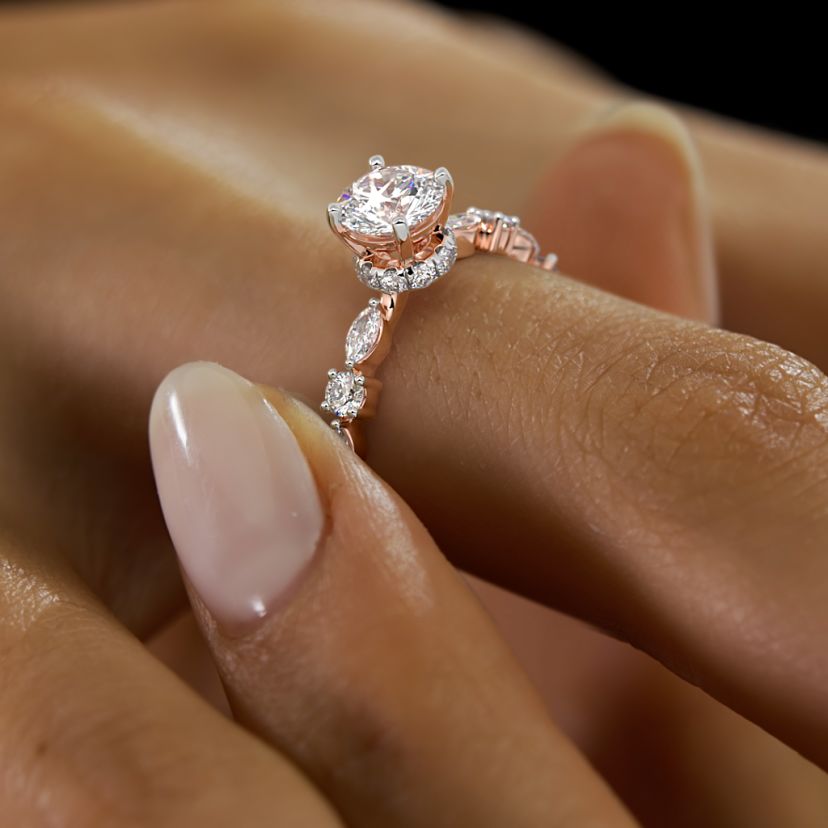 The Toute La Mer Solitaire Ring - image 6