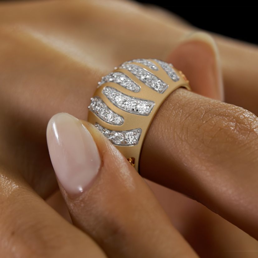 The Raymonde Band Ring - image 6